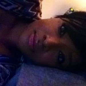 Meet your Posher, Courtney